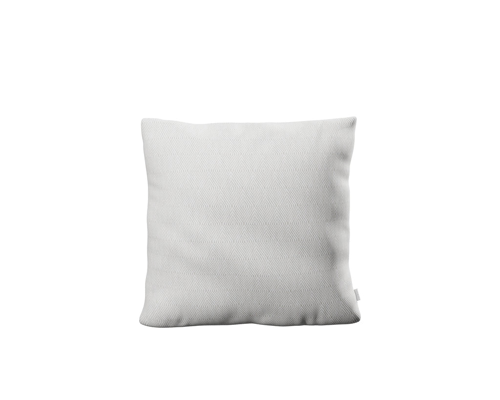 16" Outdoor Throw Pillow in Diamond in the Rough